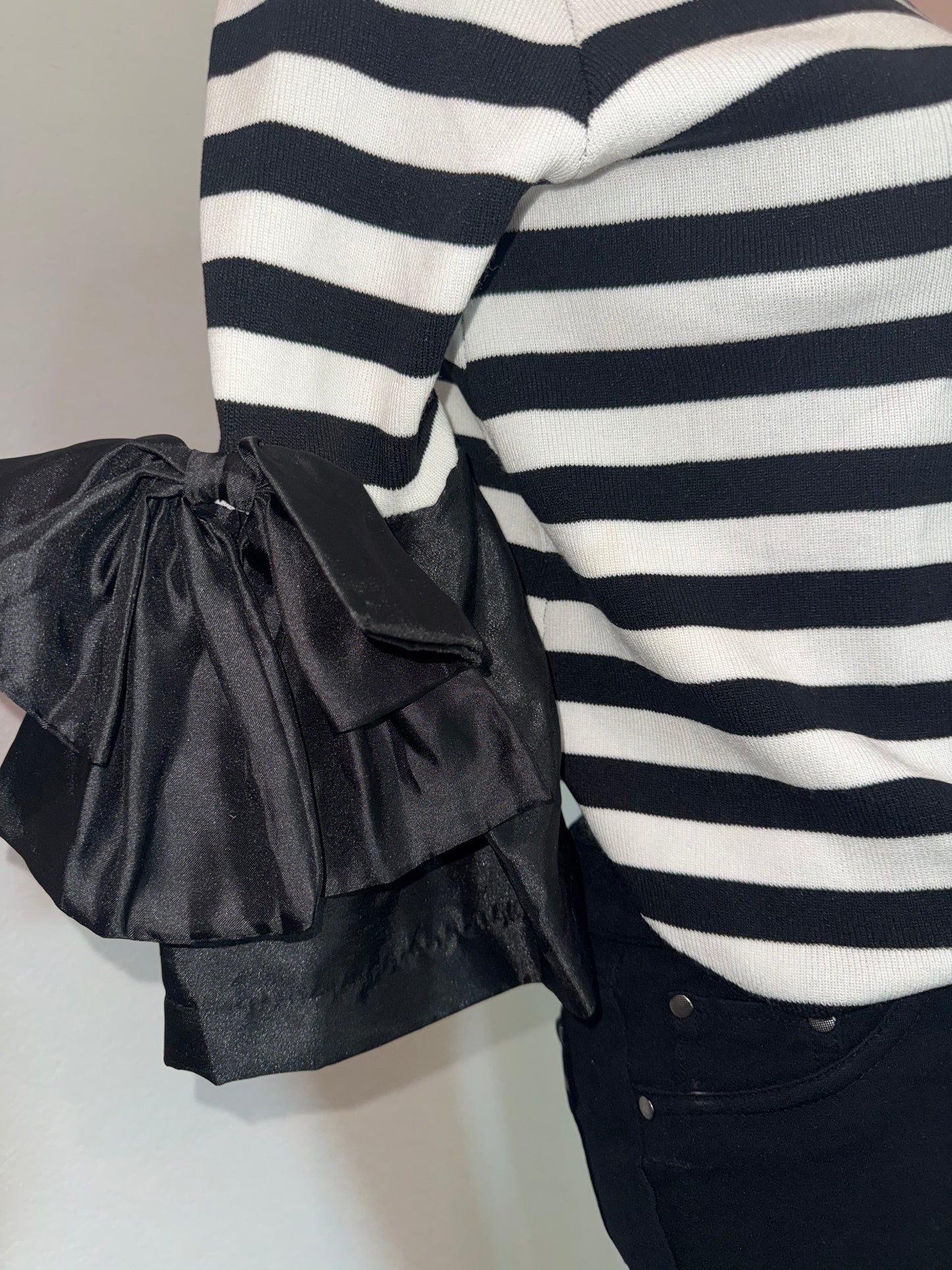🤍 The Colette Bow Sweater